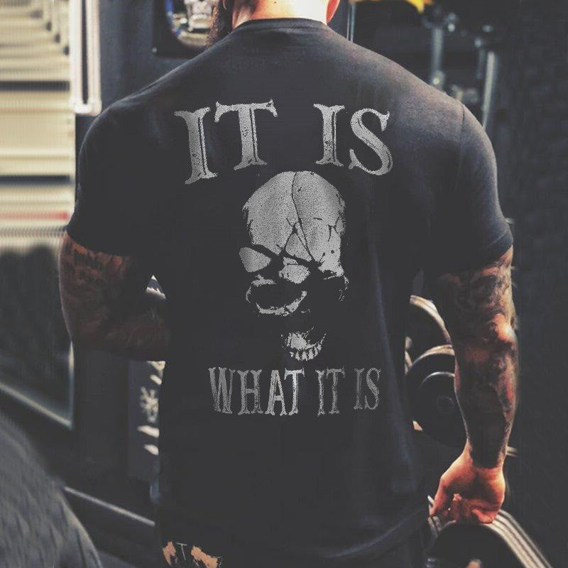 Crew neck it is what it is skull print T-shirt